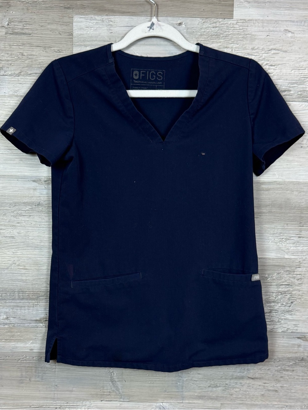 FIGS Casma Three Pocket V-Neck Scrub Top Navy Blue XXS Style FW1100